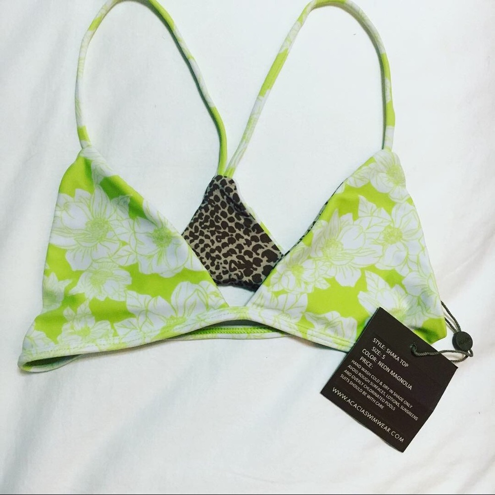 Shaka top acacia NWT
